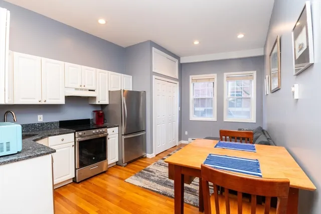 $500,000 | 342-344 North Street, Unit 1A, Boston, MA 02109