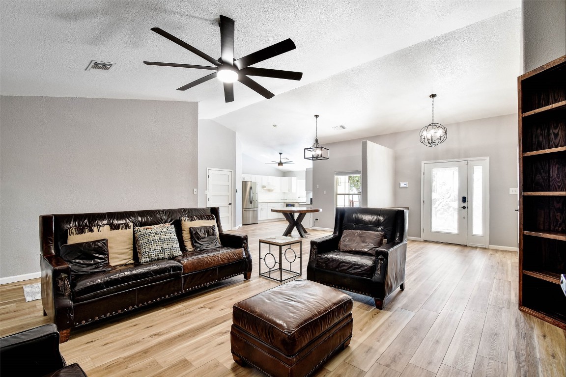 1265 Bob White Drive Spring Branch, TX 78070 - Photo 11 of 25 a living room with furniture