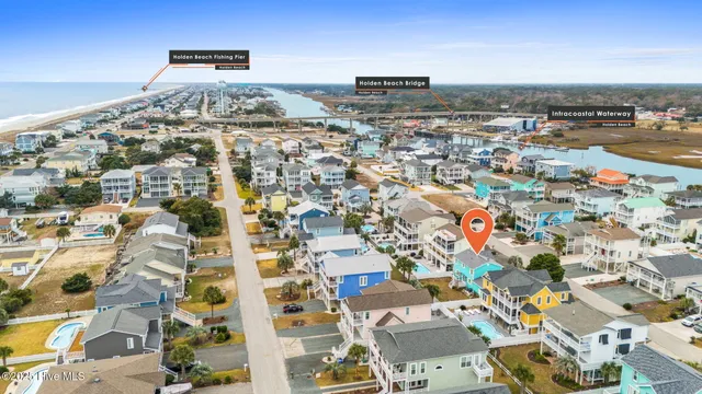 $762,500 | 142 Carolina Avenue, Holden Beach, NC 28462