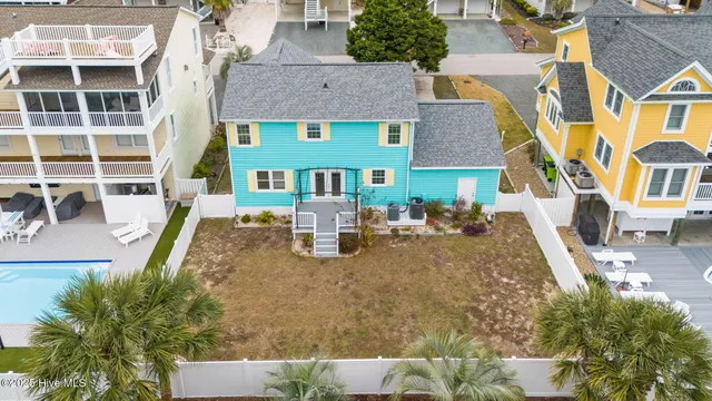 $762,500 | 142 Carolina Avenue, Holden Beach, NC 28462