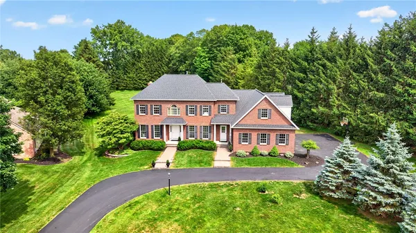 $595,000 | 1103 Ohstrom Park, Webster, NY 14580
