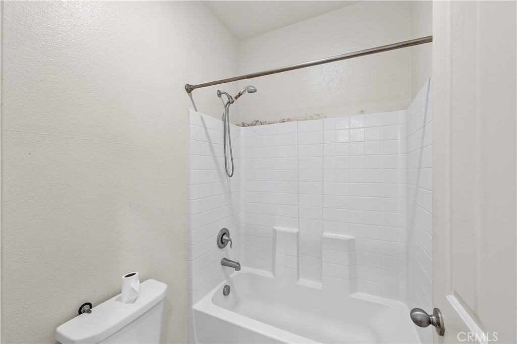 4395 Strathmore Place Merced, CA 95348 - Photo 33 of 51 Gallery Image 33