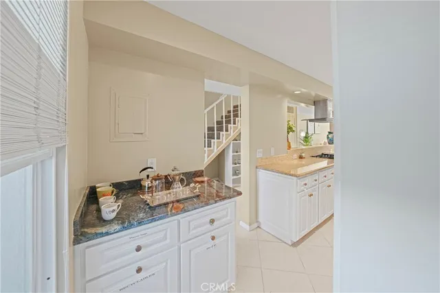 $1,075,000 | 3954 Aladdin Drive, Huntington Beach, CA 92649