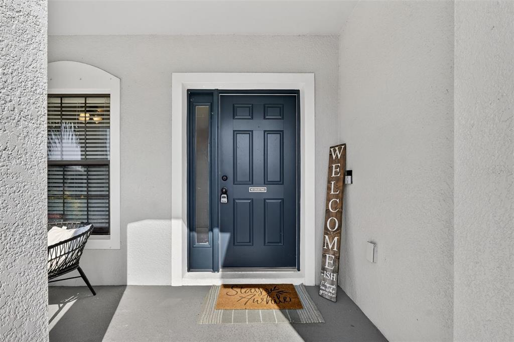 11214 Carrick Stone Street Wimauma, FL 33598 - Photo 6 of 73