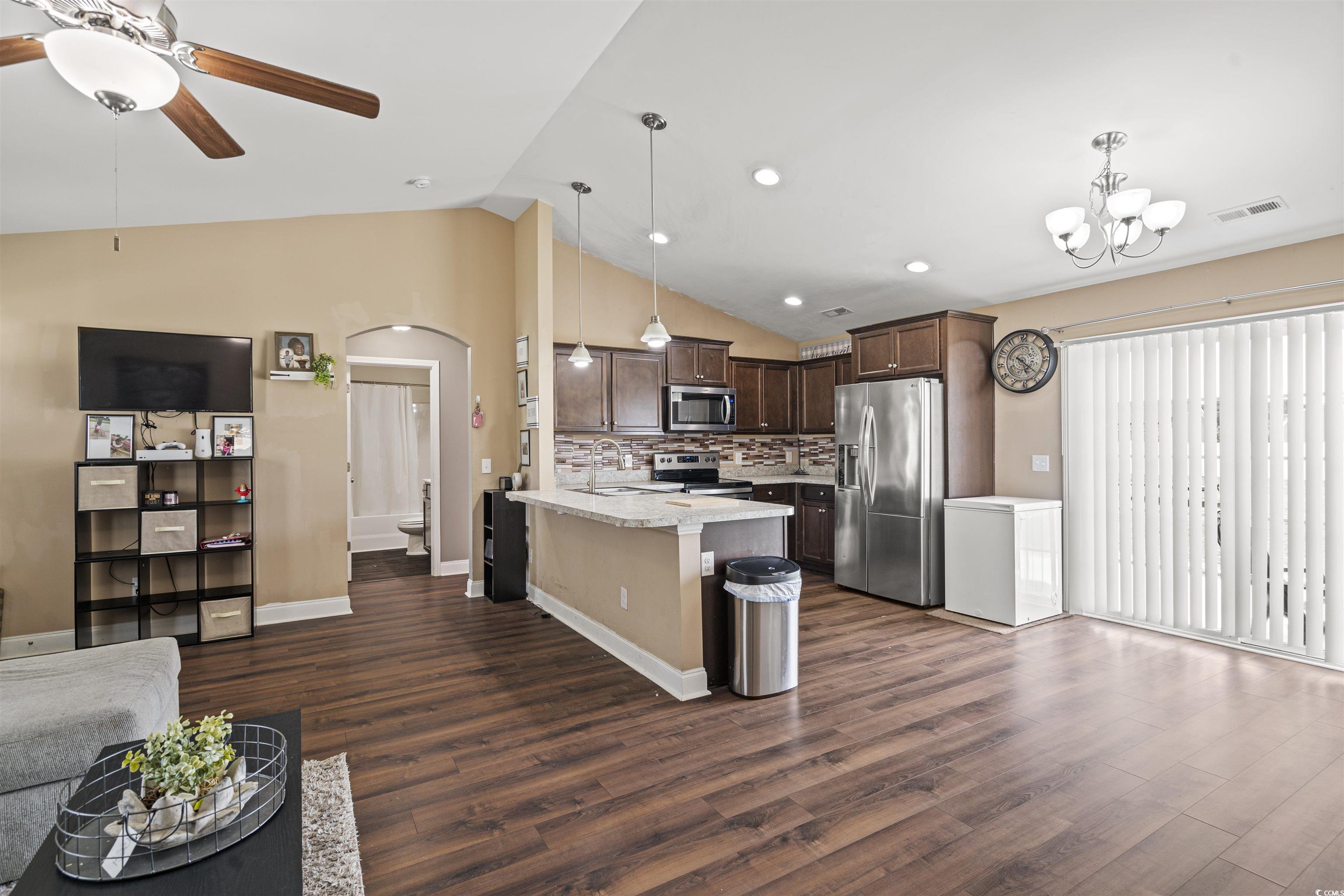 140 Pumpkin Ash Loop Conway, SC 29527 - Photo 11 of 28 Gallery Image 11