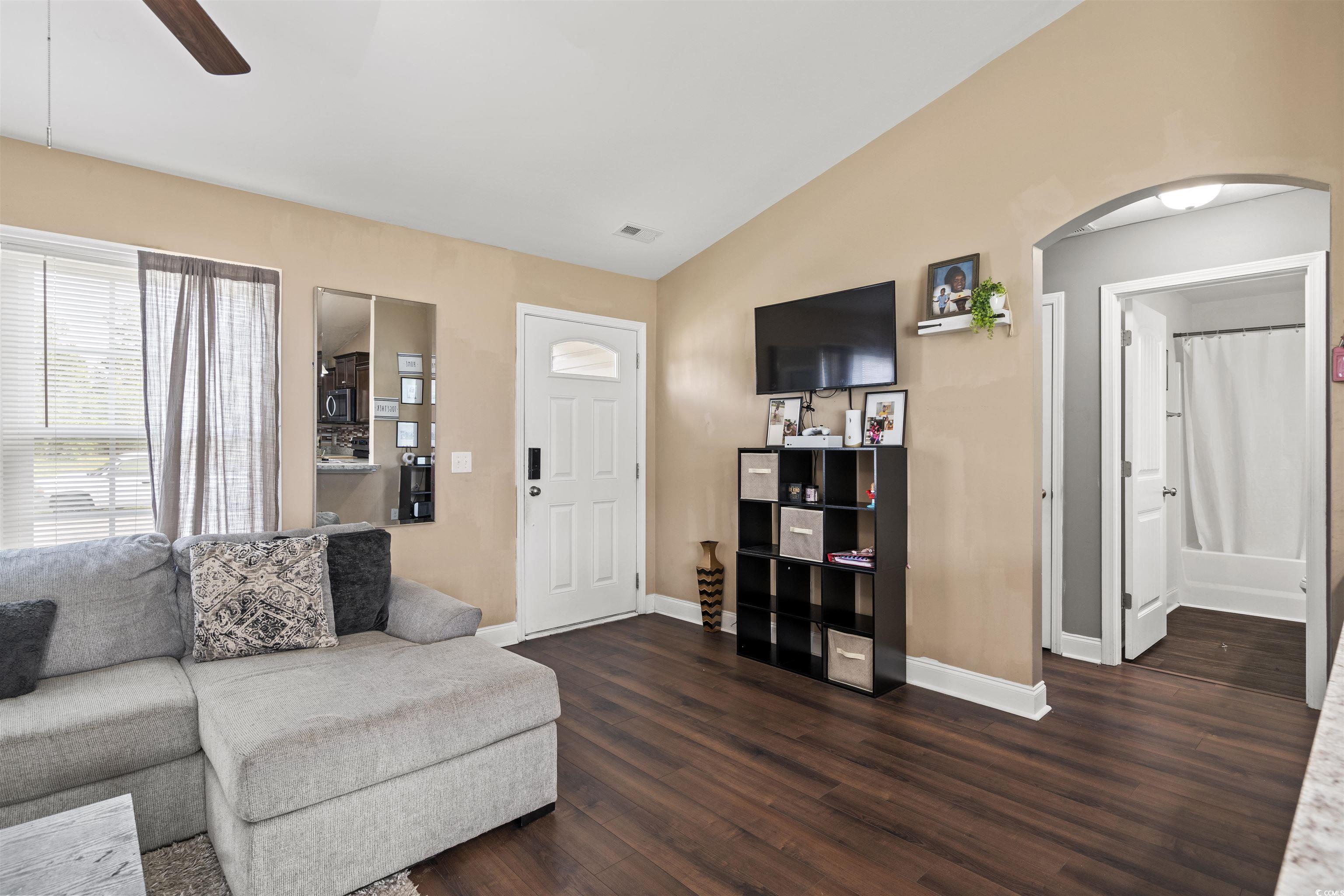 140 Pumpkin Ash Loop Conway, SC 29527 - Photo 4 of 28 Gallery Image 4