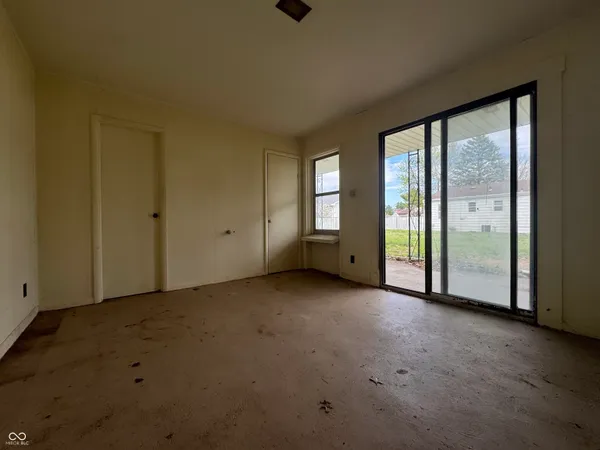 $99,500 | 3319 South Center Street, Terre Haute, IN 47802