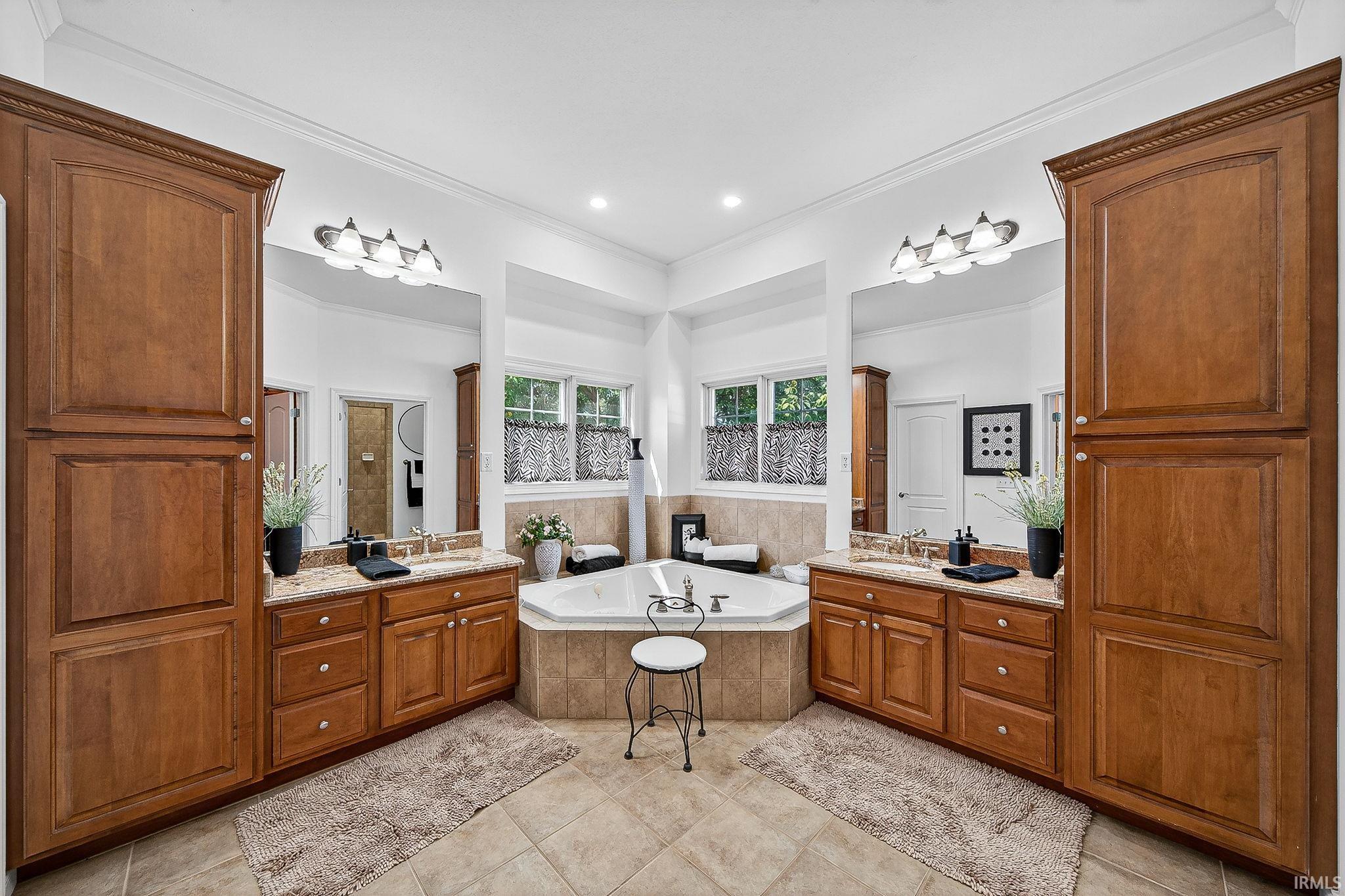 5635 Miami Road South Bend, IN 46614 - Photo 25 of 36 Gallery Image 25