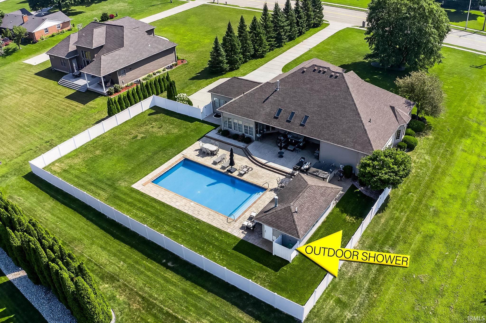 5635 Miami Road South Bend, IN 46614 - Photo 5 of 36 Gallery Image 5