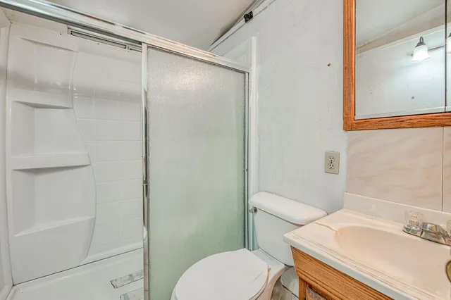 $345,000 | 1733 West Metzler Drive, Sanger, CA 93657