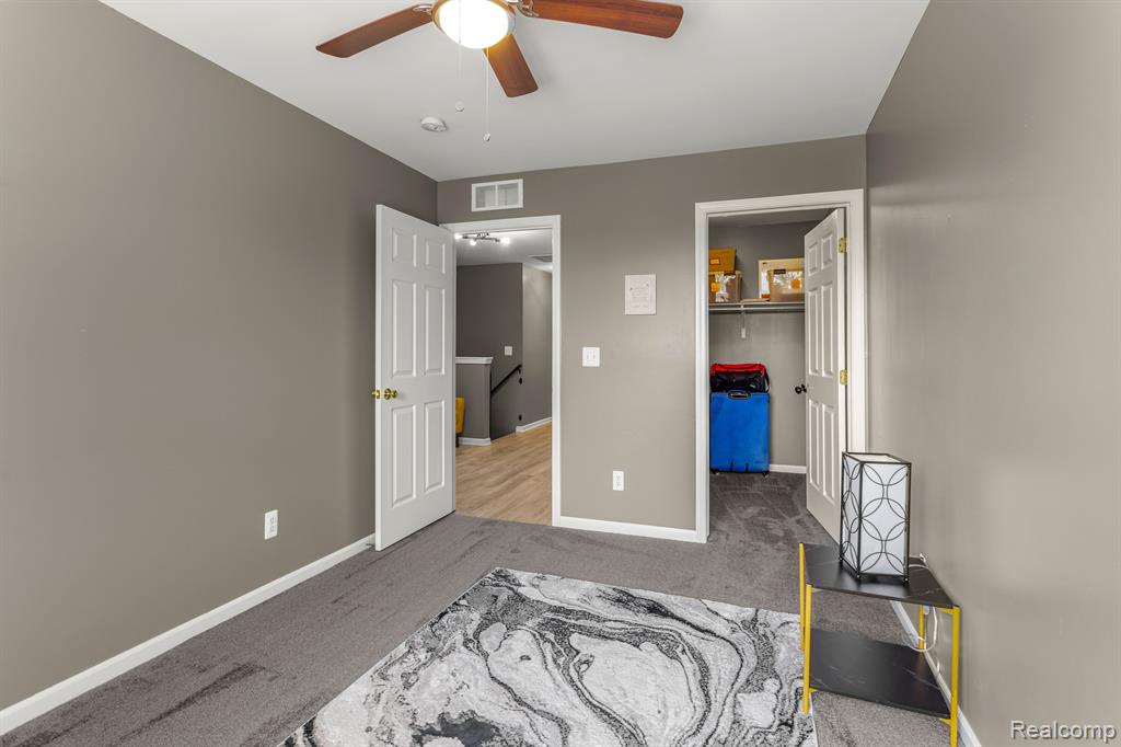 11794 Farmington Road Livonia, MI 48150 - Photo 26 of 34 Gallery Image 26