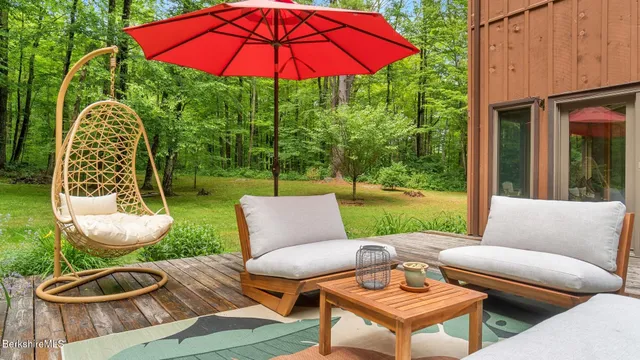 $845,000 | 1872 South Undermountain Road, Sheffield, MA 01257