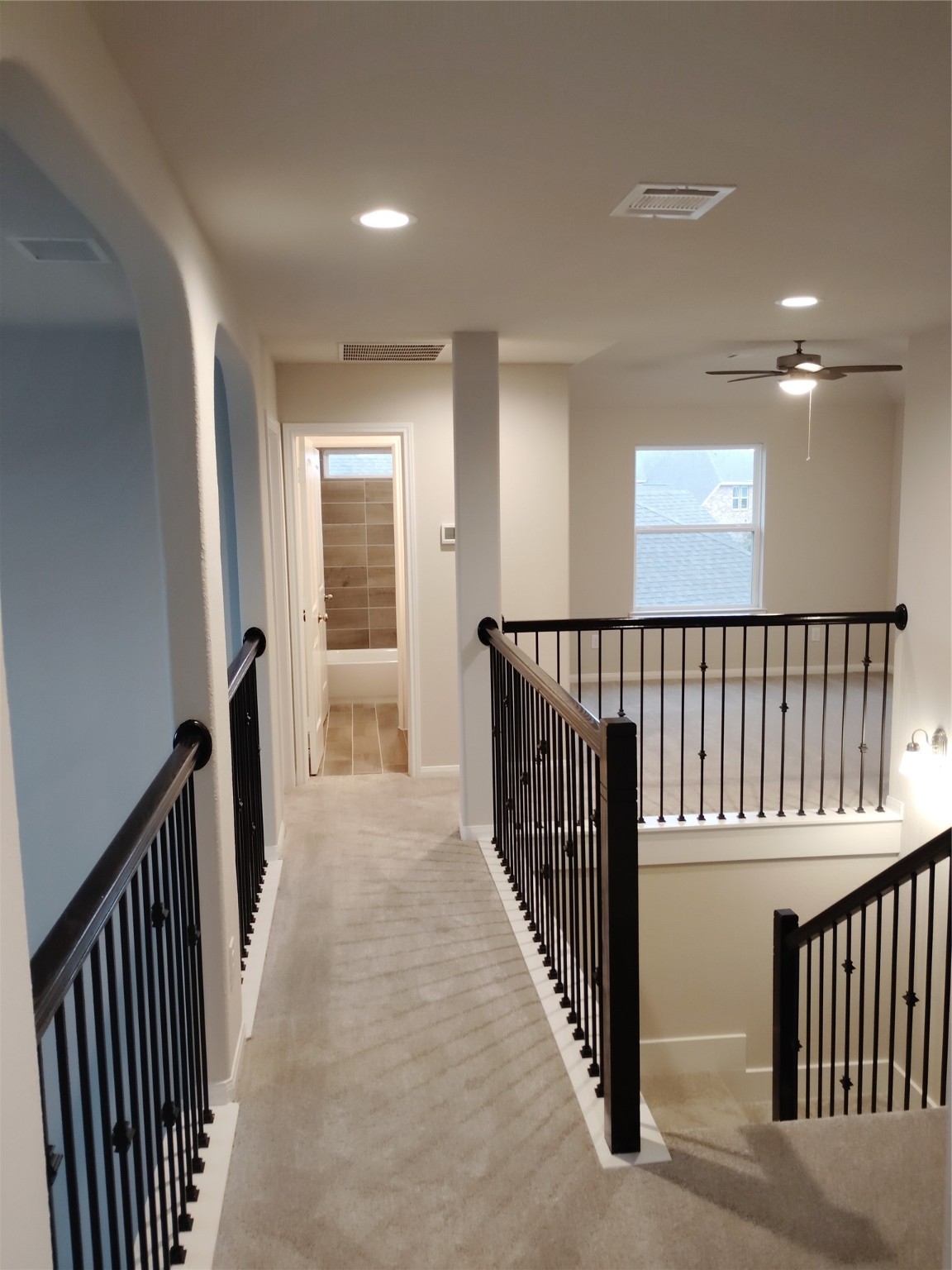 85 Carmel Drive Manvel, TX 77578 - Photo 7 of 31 a view of a hallway with entryway door