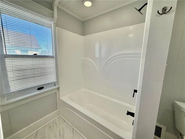 $280,000 | 614 South Buchanan Street, Maryville, MO 64468