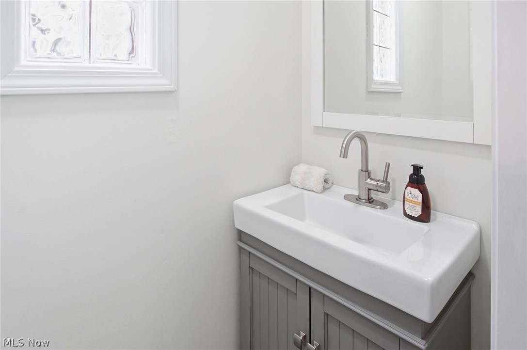 3126 Mayfield Road Silver Lake, OH 44224 - Photo 19 of 40