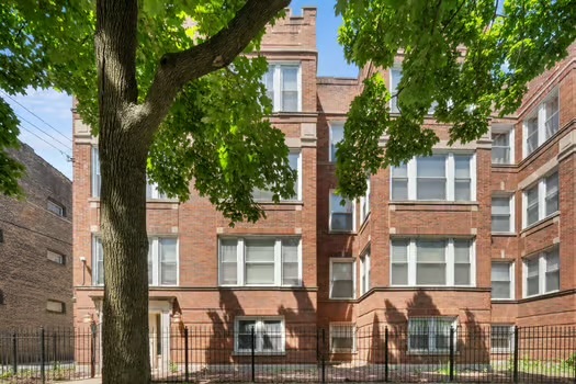 6710 South Ridgeland Avenue, Unit 2B Chicago, IL 60649 - Photo 2 of 13
