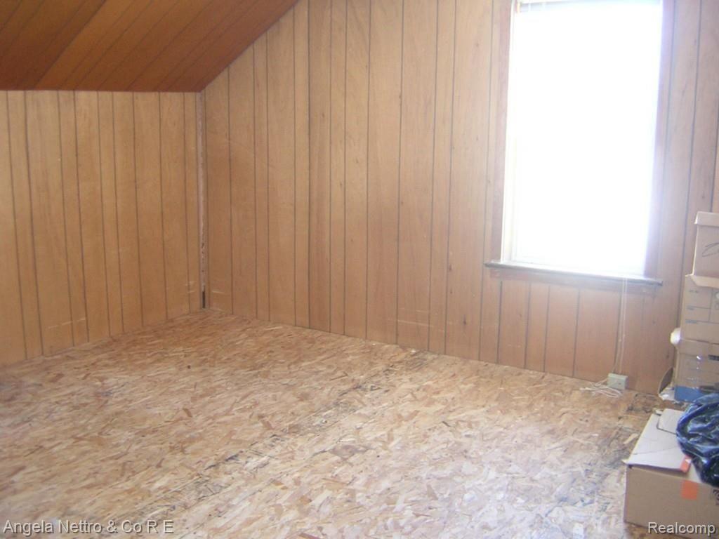 14299 Tuttle Hill Road Milan, MI 48160 - Photo 20 of 21 3RD BEDROOM UPPER