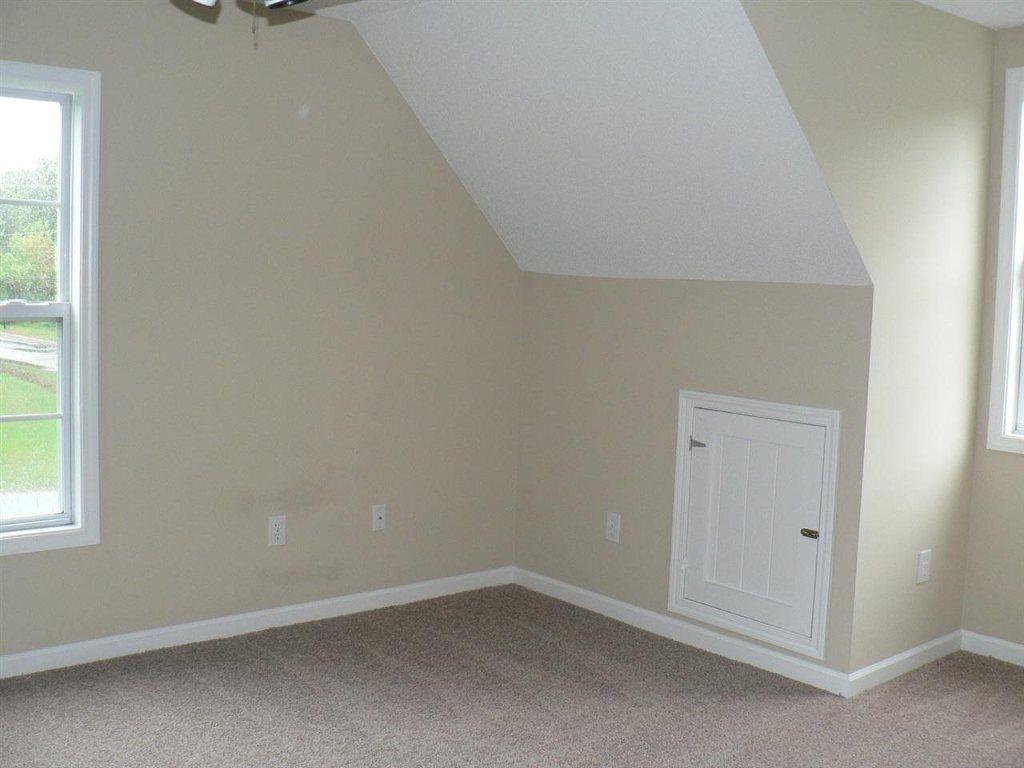 221 Hall Road, Unit GASTON CIRCLE Westminster, SC 29693 - Photo 11 of 17 Gallery Image 11