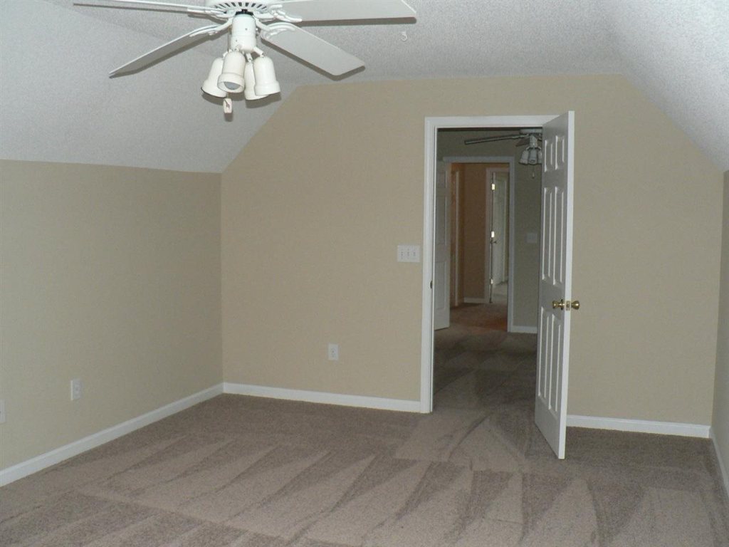 221 Hall Road, Unit GASTON CIRCLE Westminster, SC 29693 - Photo 12 of 17 Gallery Image 12