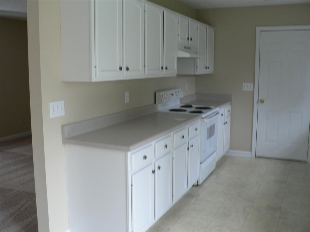 221 Hall Road, Unit GASTON CIRCLE Westminster, SC 29693 - Photo 5 of 17 Gallery Image 5
