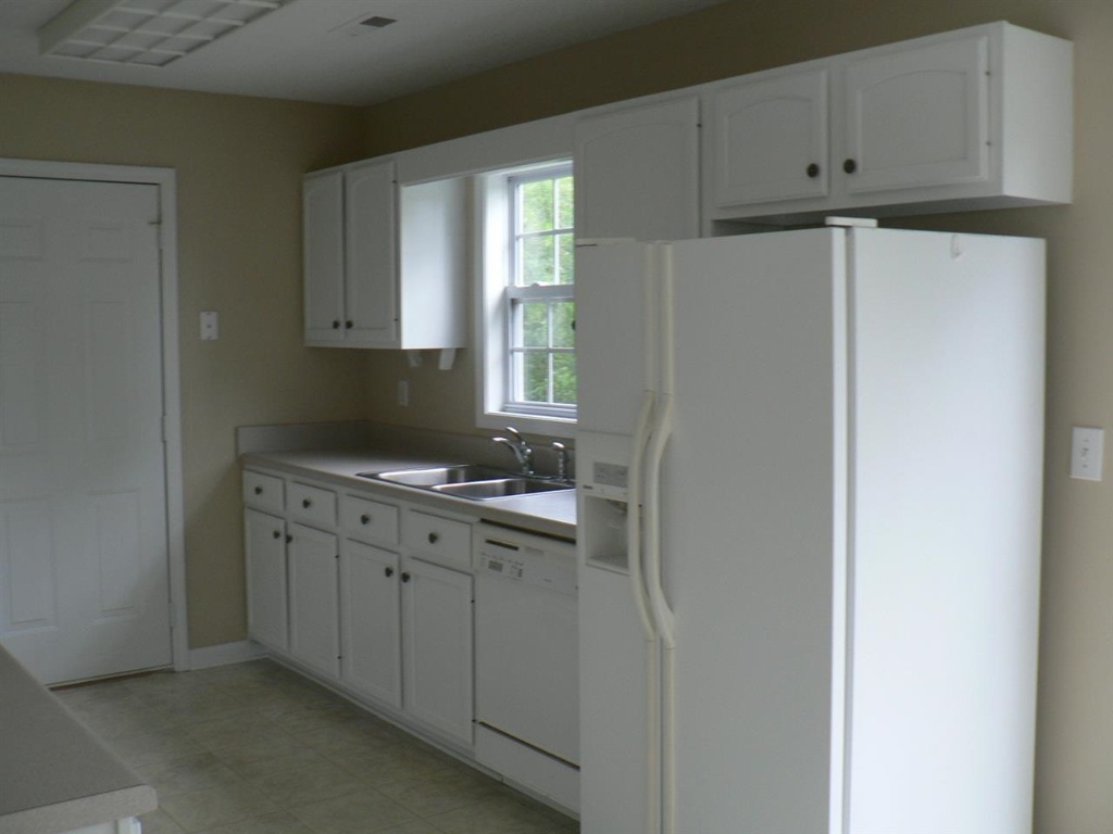 221 Hall Road, Unit GASTON CIRCLE Westminster, SC 29693 - Photo 6 of 17 Gallery Image 6