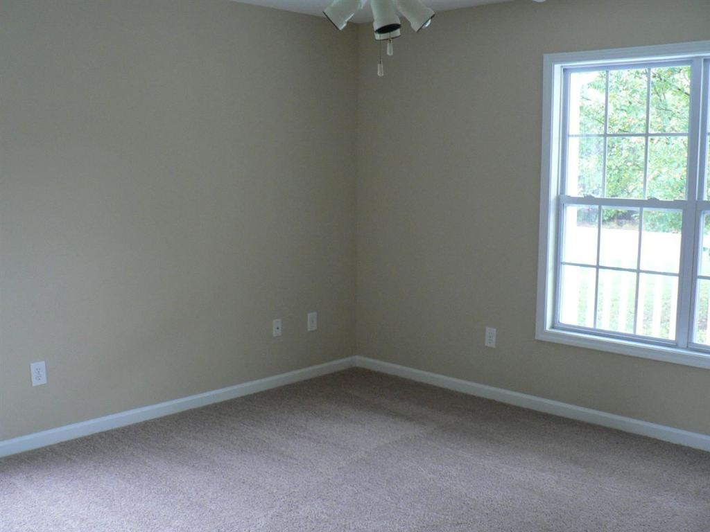 221 Hall Road, Unit GASTON CIRCLE Westminster, SC 29693 - Photo 8 of 17 Gallery Image 8