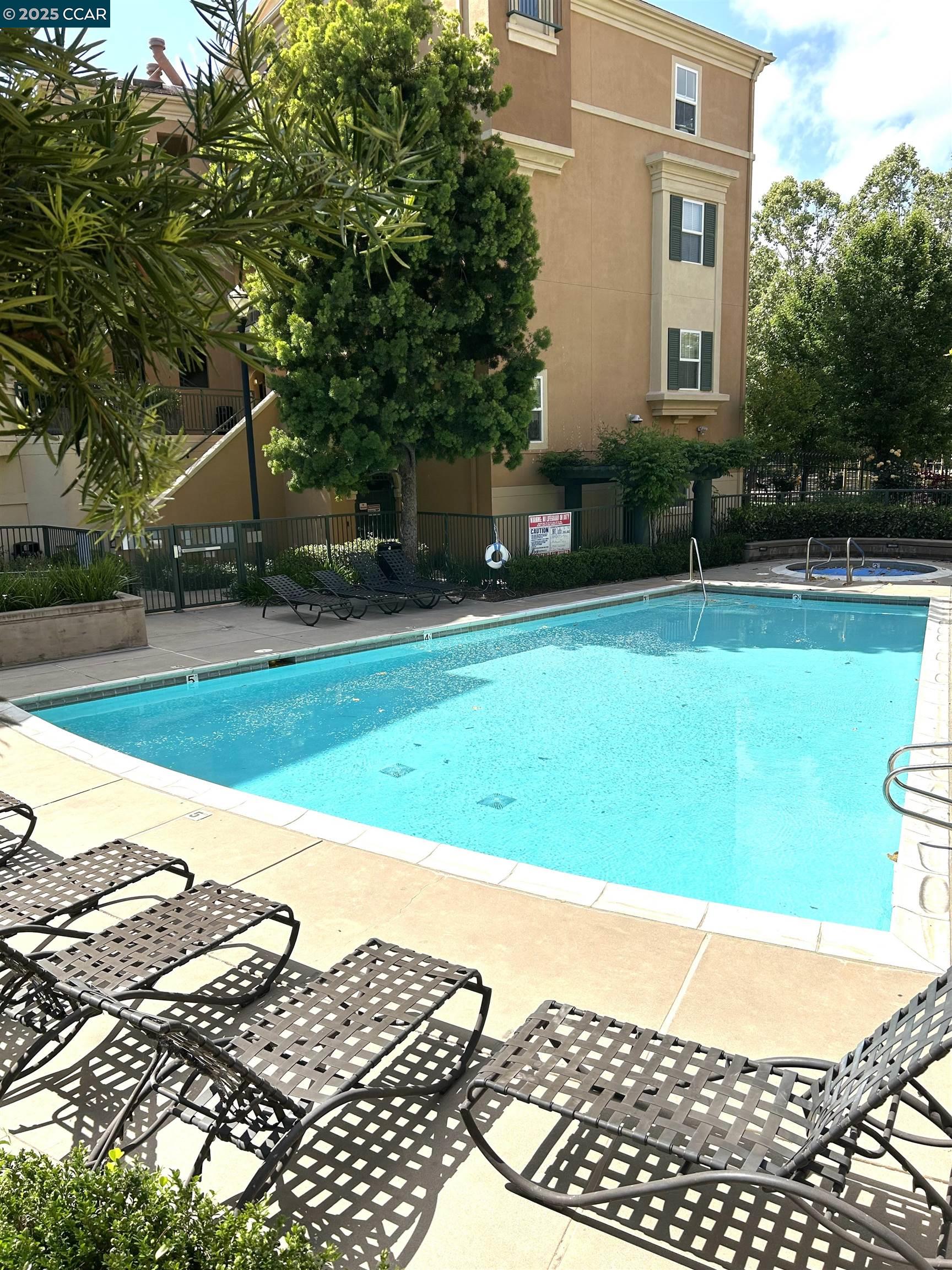 1310 Saddle Rack Street, Unit 352 San Jose, CA 95126 - Photo 24 of 41 a view of a backyard of the house