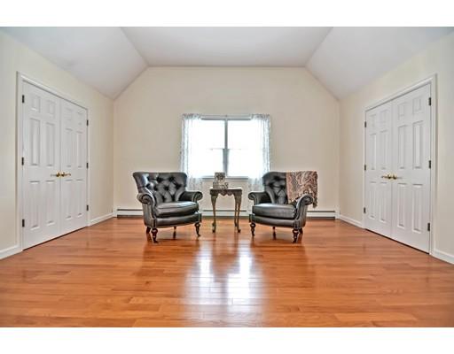 118 Tearall Road Raynham, MA 02767 - Photo 17 of 30 Gallery Image 17