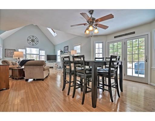 118 Tearall Road Raynham, MA 02767 - Photo 6 of 30 Gallery Image 6
