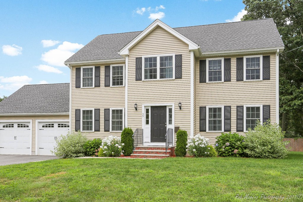 55 Fletcher Road Woburn, MA 01801 - Photo 1 of 26 Gallery Image 1