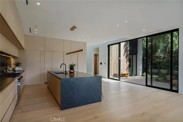 $4,950,000 | 4939 Petit Avenue, Encino, CA 91436