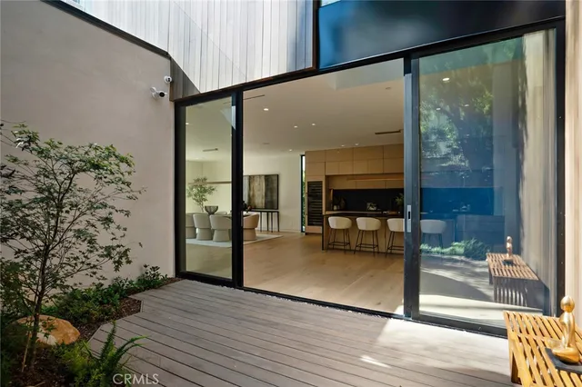 $4,950,000 | 4939 Petit Avenue, Encino, CA 91436