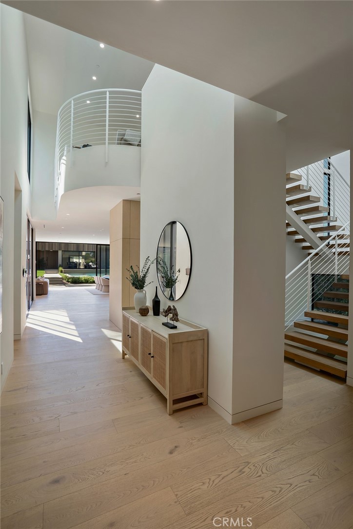 4939 Petit Avenue Encino, CA 91436 - Photo 16 of 52