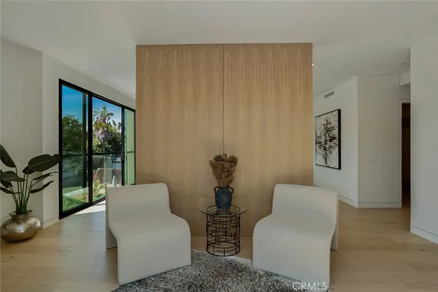 $4,950,000 | 4939 Petit Avenue, Encino, CA 91436