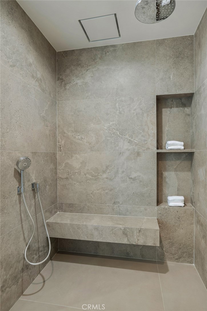 4939 Petit Avenue Encino, CA 91436 - Photo 28 of 52