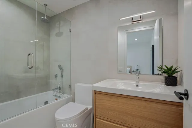 $4,950,000 | 4939 Petit Avenue, Encino, CA 91436