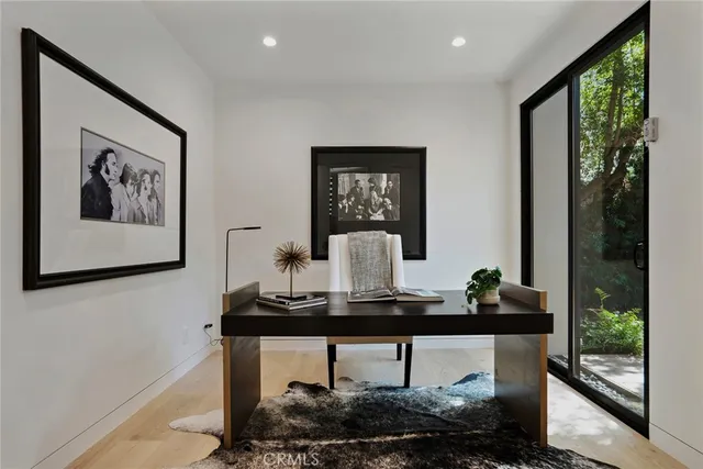 $4,950,000 | 4939 Petit Avenue, Encino, CA 91436