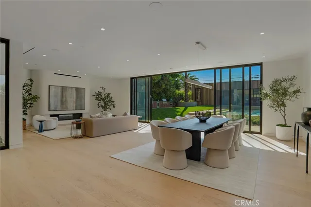 $4,950,000 | 4939 Petit Avenue, Encino, CA 91436