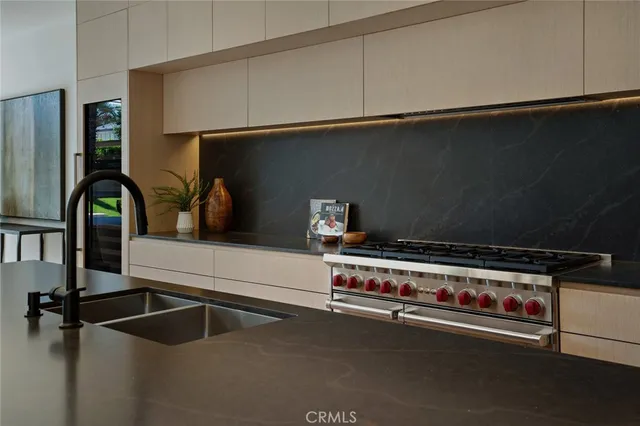 $4,950,000 | 4939 Petit Avenue, Encino, CA 91436