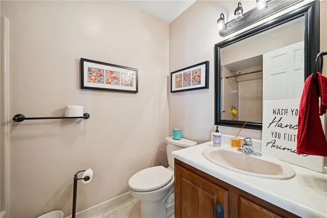 $949,000 | 500 Shrader Hollow Road, New Stanton, PA 15672