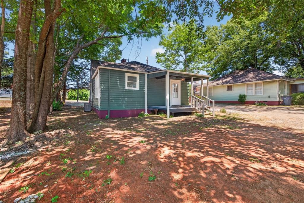 298 South Cherokee Road Social Circle, GA 30025 - Photo 6 of 13