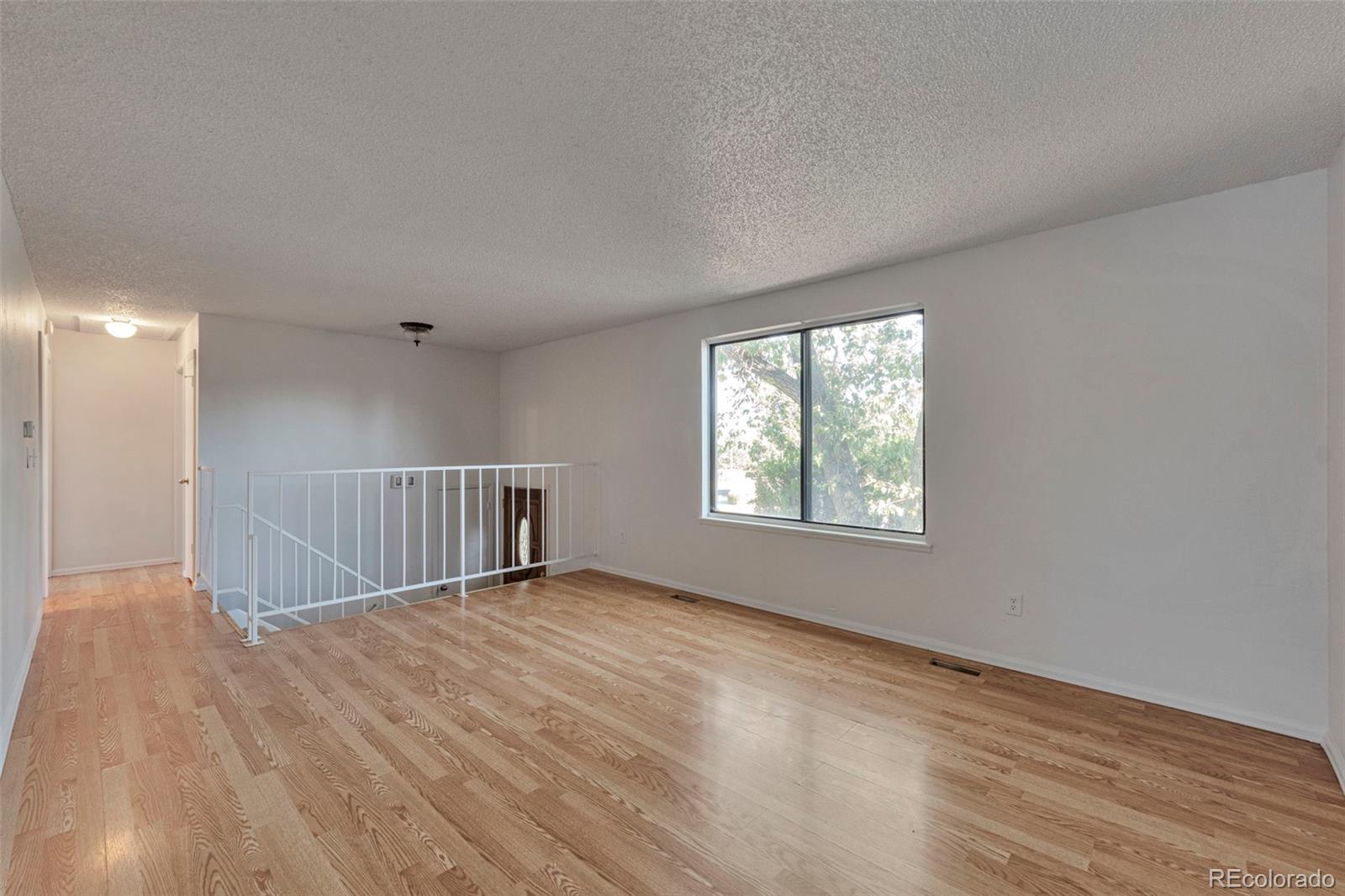 3215 South Granby Way Aurora, CO 80014 - Photo 3 of 21