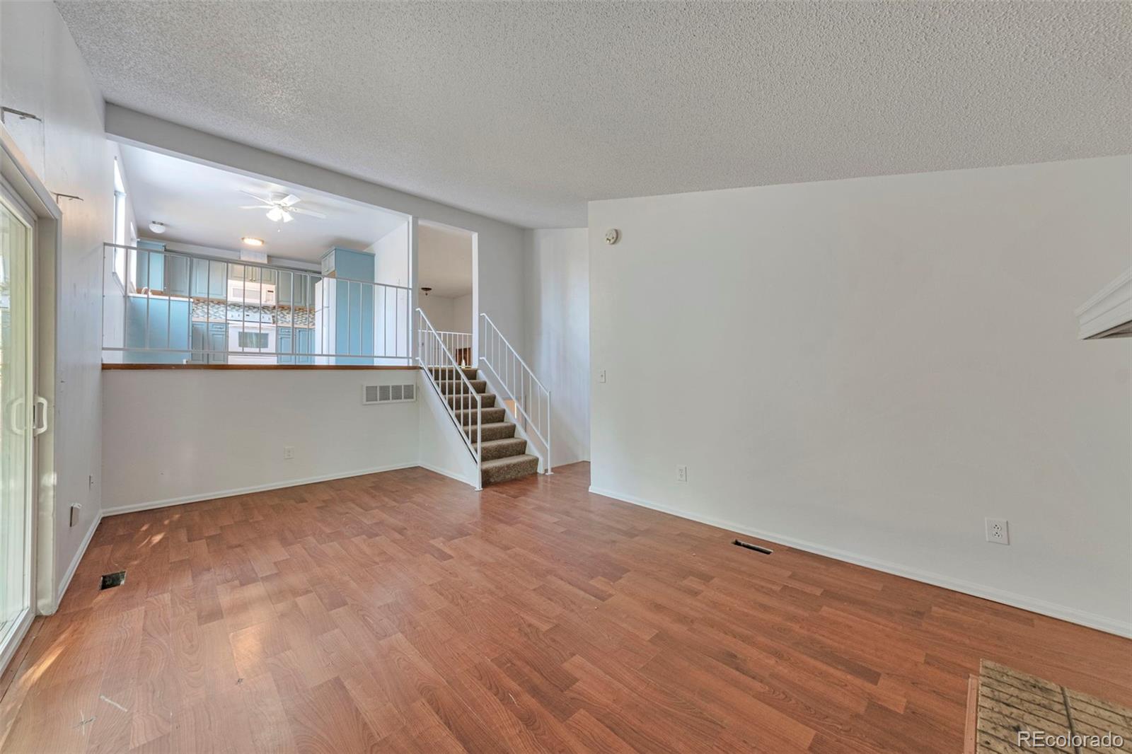 3215 South Granby Way Aurora, CO 80014 - Photo 8 of 21