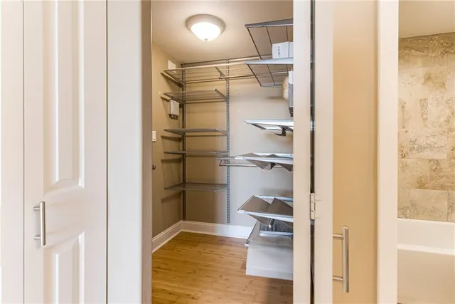 $152,500 | 700 East 8th Street, Unit 16O, Kansas City, MO 64106