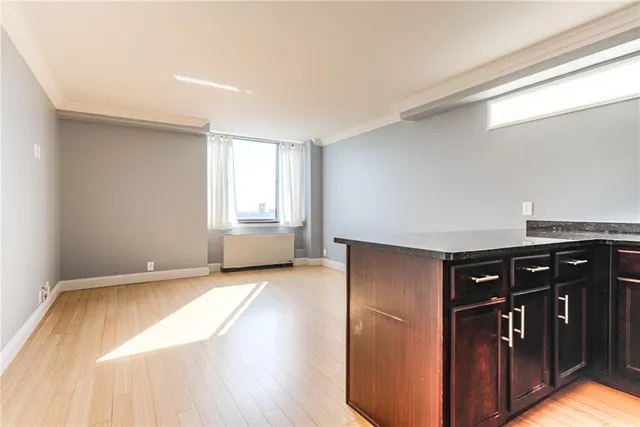 $152,500 | 700 East 8th Street, Unit 16O, Kansas City, MO 64106