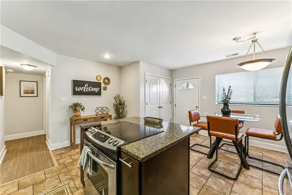 $260,000 | 530 West 10th Street, Unit 530, Kansas City, MO 64105