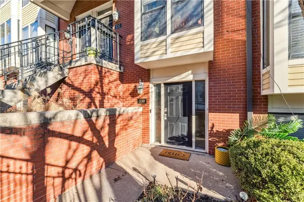 $260,000 | 530 West 10th Street, Unit 530, Kansas City, MO 64105