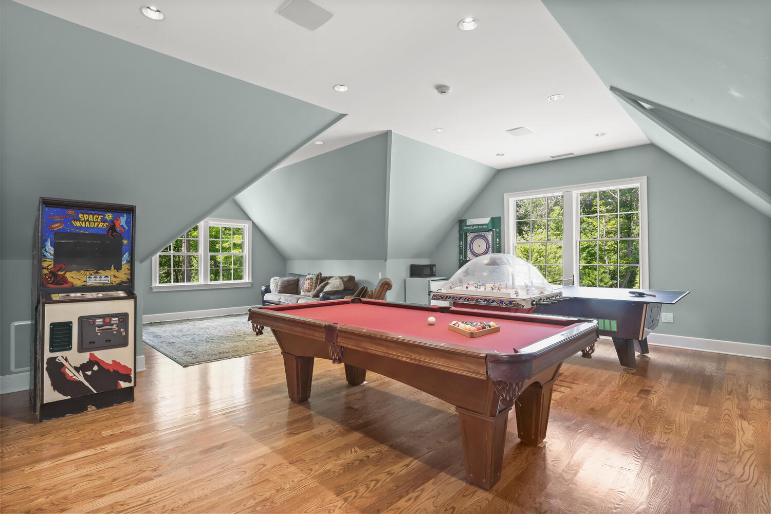 538 Laurel Road New Canaan, CT 06840 - Photo 15 of 28 a dining room with furniture and wooden floor