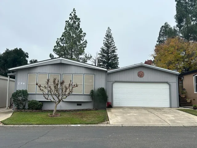 $169,900 | 296 Lafayette Drive, Roseville, CA 95678