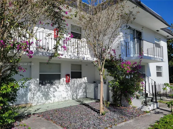 $1,995 | 8315 Northeast Miami Court, Unit 4, Miami, FL 33138